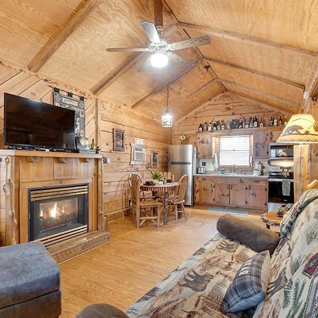Villa Secluded Family Retreat In Dahlonega With Hot Tub! Exterior foto